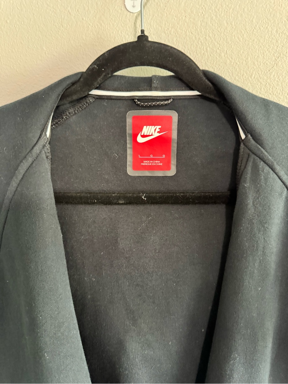Nike Women's Black Open-Front Hooded Bomber Jacket - Picture 4 of 6